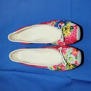 Jessica Simpson Floral Shoes Flats 6B/36